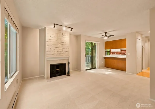 Photo 3 of Sale Pending at 1850 Grant Ave S #D5, Renton, WA 98055 | MLS# NWM2584365 | Listing updated on 2026-10-01