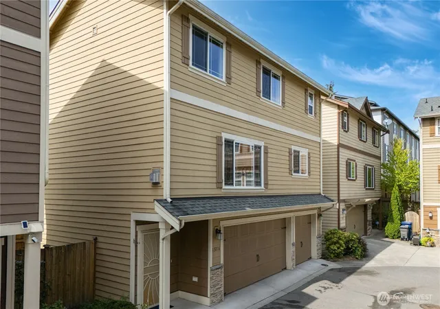 Photo 2 of Single family home for sale at 13216 33rd Place W #3, Lynnwood, WA 98087 | MLS# NWM2584367 | Listing updated on 2026-10-02
