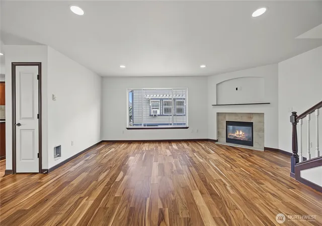 Photo 4 of Condo for sale at 13216 33rd Place W #3, Lynnwood, WA 98087 | MLS# NWM2584367 | Listing updated on 2026-10-02