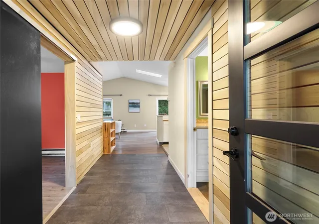 Photo 3 of Single family home for sale at 140 Windward Dr, Bellingham, WA 98229 | MLS# NWM2584368 | Listing updated on 2026-09-19