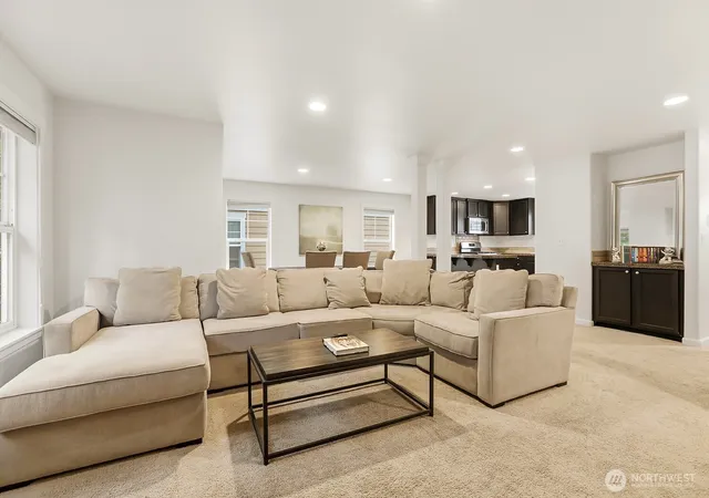 Photo 3 of Townhouse for sale at 17520 12th Avenue NE #B, Shoreline, WA 98155 | MLS# NWM2584374 | Listing updated on 2026-09-18