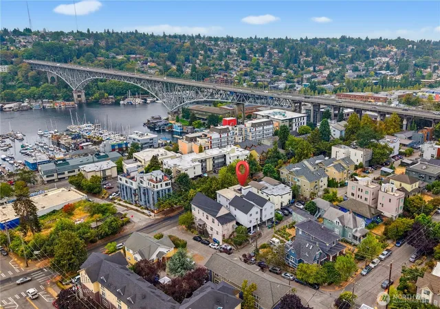 Photo 3 of Condo for sale at 952 N 35th Street #102, Seattle, WA 98103 | MLS# NWM2584380 | Listing updated on 2026-09-18