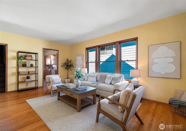 Photo 4 of Sale Pending at 5021 36th Avenue SW, Seattle, WA 98126 | MLS# NWM2584398 | Listing updated on 2026-09-21
