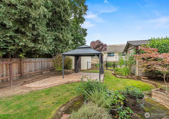 Photo 4 of Sale Pending at 8601 NE 60th Street, Vancouver, WA 98662 | MLS# NWM2584409 | Listing updated on 2026-10-02