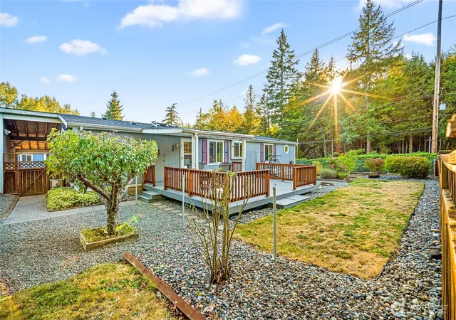 Manufactured home for sale at 3802 James St #41, Bellingham, WA 98226 | MLS# NWM2584410