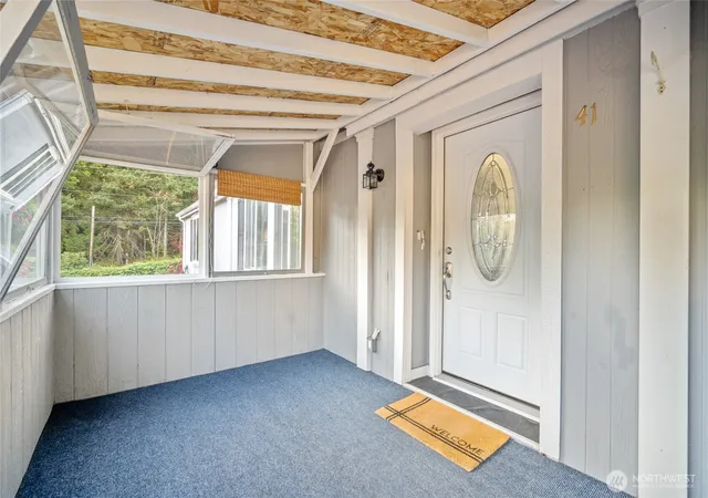 Photo 4 of Manufactured home for sale at 3802 James St #41, Bellingham, WA 98226 | MLS# NWM2584410 | Listing updated on 2026-10-30