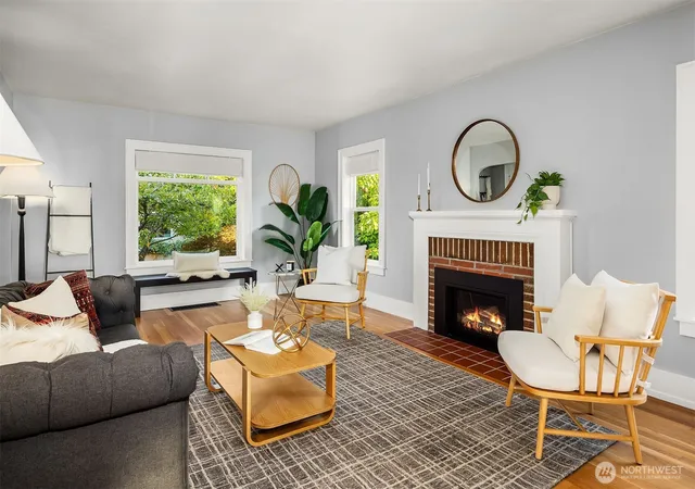 Photo 3 of Sale Pending at 7209 2nd Avenue Nw, Seattle, WA 98117 | MLS# NWM2584415 | Listing updated on 2026-10-01