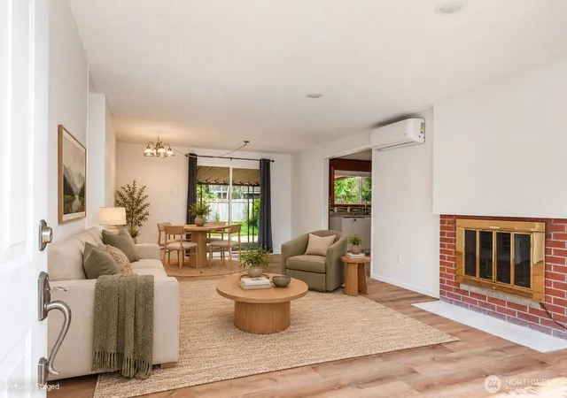 Photo 3 of Single family home for sale at 16458 Ne 17th Place, Bellevue, WA 98008 | MLS# NWM2584422 | Listing updated on 2026-10-16