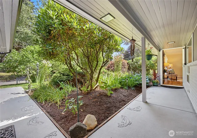 Photo 3 of Single family home for sale at 12255 Se 184th Street, Renton, WA 98058 | MLS# NWM2584430 | Listing updated on 2026-10-01