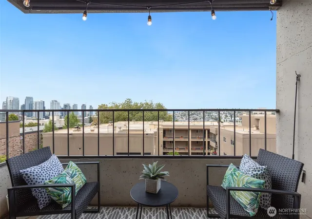 Photo 2 of Condo for sale at 601 Belmont Ave E #D3, Seattle, WA 98102 | MLS# NWM2584435 | Listing updated on 2026-09-25