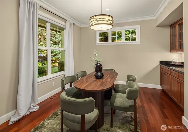 Photo 4 of Single family home for sale at 605 11th Avenue, Kirkland, WA 98033 | MLS# NWM2584439 | Listing updated on 2026-10-01