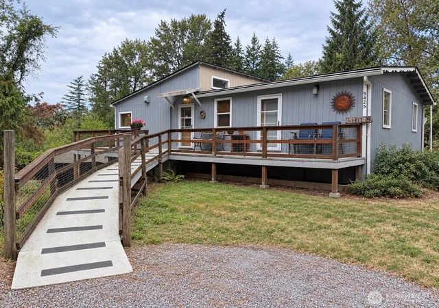 Photo 1 of Single family home for sale at 9425 Dahl Ln, Blaine, WA 98230 | MLS# NWM2584440 | Listing updated on 2026-09-24