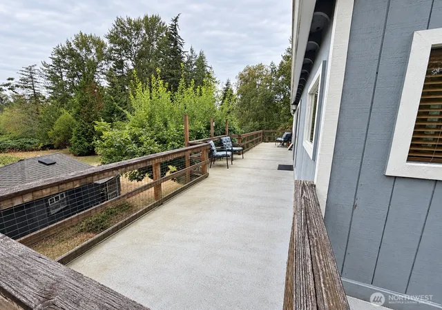 Photo 3 of Single family home for sale at 9425 Dahl Ln, Blaine, WA 98230 | MLS# NWM2584440 | Listing updated on 2026-09-24