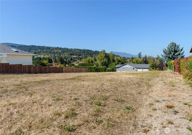Photo 4 of Sale Pending at 440 Morgison Loop, Sequim, WA 98382 | MLS# NWM2584447 | Listing updated on 2026-09-24