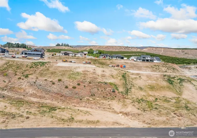 Photo 3 of Land for sale at 162 S Valiant Dr, East Wenatchee, WA 98802 | MLS# NWM2584448 | Listing updated on 2026-09-21