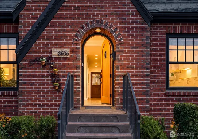 Photo 4 of Single family home for sale at 3606 42nd Avenue SW, Seattle, WA 98116 | MLS# NWM2584449 | Listing updated on 2026-09-25