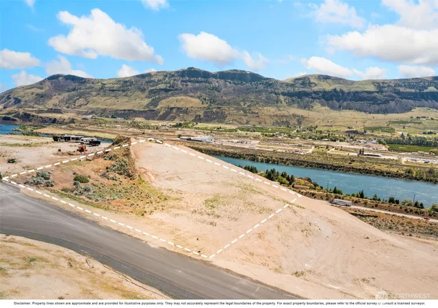 Photo 2 of Land for sale at 153 S Valiant Dr, East Wenatchee, WA 98802 | MLS# NWM2584455 | Listing updated on 2026-09-21