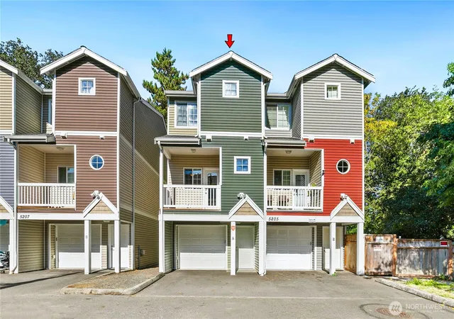 Photo 1 of Townhouse for sale at 5205 Solberg Dr Sw #A, Lakewood, WA 98499 | MLS# NWM2584458 | Listing updated on 2026-09-21