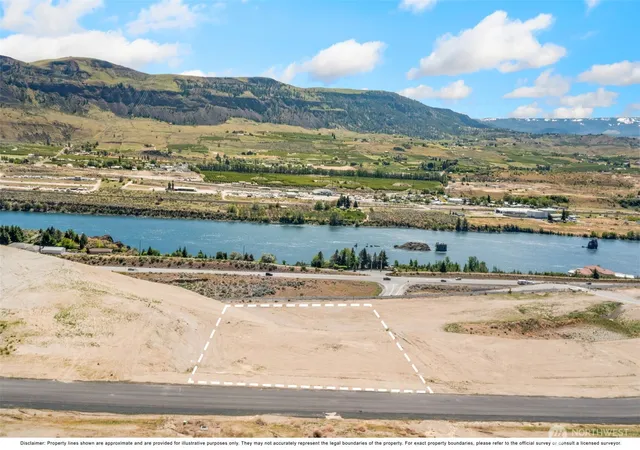 Land for sale at 161 S Valiant Dr, East Wenatchee, WA 98802 | MLS# NWM2584459