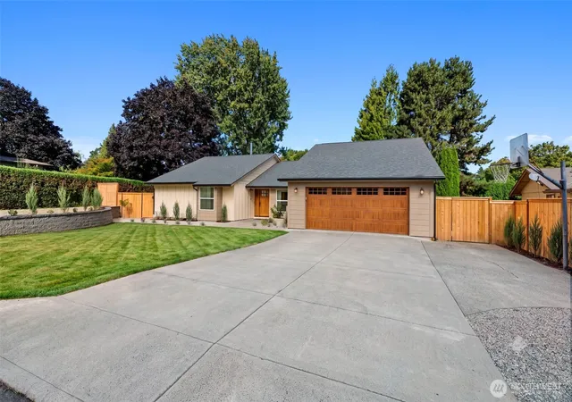 Photo 1 of Single family home for sale at 6510 Nw Cherry St, Vancouver, WA 98663 | MLS# NWM2584471 | Listing updated on 2026-09-23
