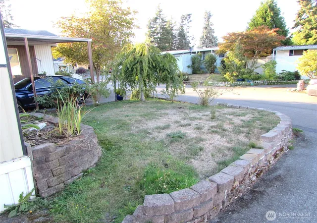 Photo 2 of Manufactured home for sale at 5220 176th Street Sw #28, Lynnwood, WA 98037 | MLS# NWM2584474 | Listing updated on 2026-10-02