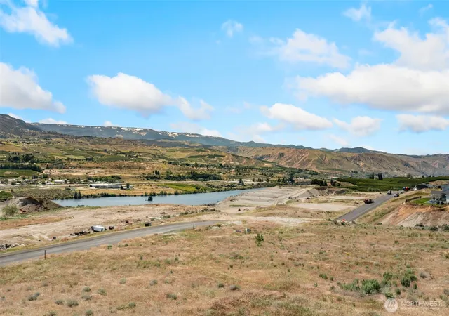 Photo 2 of Land for sale at 31 Se Vanemily Dr, East Wenatchee, WA 98802 | MLS# NWM2584477 | Listing updated on 2026-09-21