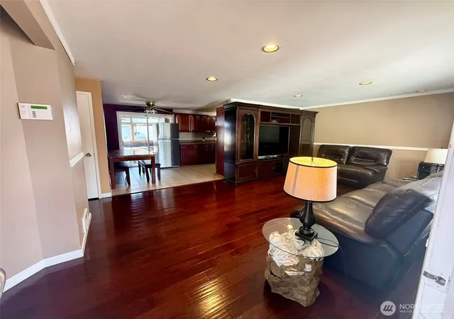 Photo 3 of Single family home for sale at 27120 121st Place Se, Kent, WA 98030 | MLS# NWM2584484 | Listing updated on 2026-10-01