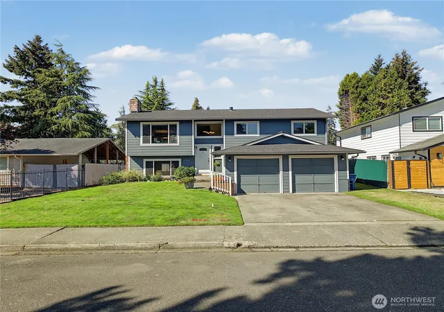 Photo 1 of Single family home for sale at 28907 46th Place S, Auburn, WA 98001 | MLS# NWM2584486 | Listing updated on 2026-09-23
