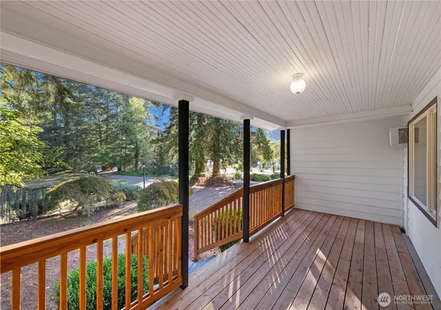 Photo 4 of Single family home for sale at 19827 Renton Maple Valley Rd, Maple Valley, WA 98038 | MLS# NWM2584490 | Listing updated on 2026-09-24