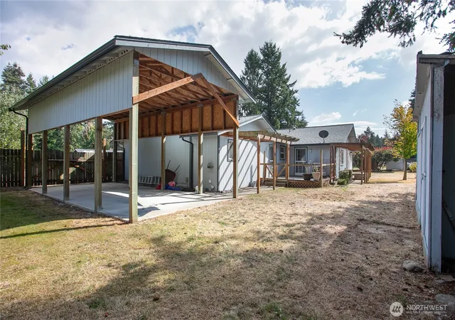 Photo 3 of Single family home for sale at 5649 Hudson Ln, Ferndale, WA 98248 | MLS# NWM2584501 | Listing updated on 2026-09-26