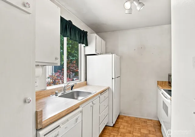 Photo 3 of Condo for sale at 4801 180th Street Sw #B205, Lynnwood, WA 98037 | MLS# NWM2584503 | Listing updated on 2026-09-19
