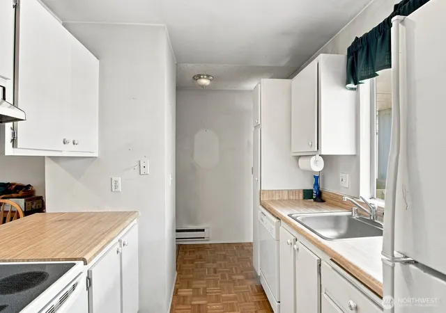 Photo 4 of Condo for sale at 4801 180th Street SW #B205, Lynnwood, WA 98037 | MLS# NWM2584503 | Listing updated on 2026-09-19