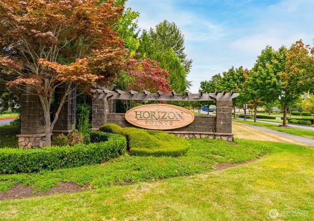 Photo 1 of Condo for sale at 6052 Illinois Ln Se #C, Lacey, WA 98513 | MLS# NWM2584506 | Listing updated on 2026-09-24