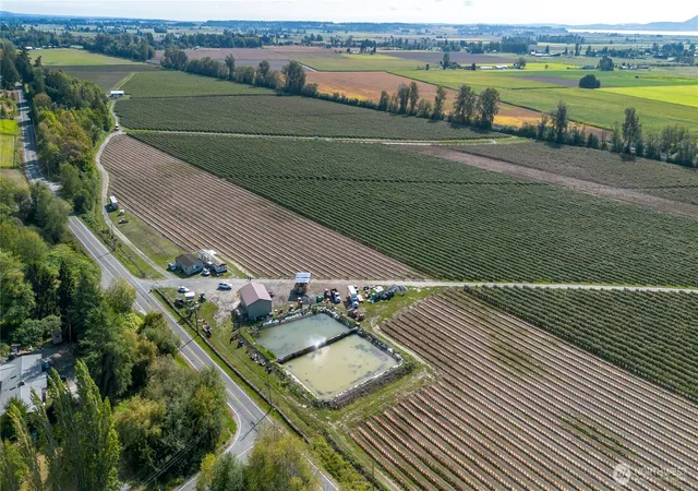 Photo 4 of House for sale at 15860 Colony Rd, Bow, WA 98232 | MLS# NWM2584509 | Listing updated on 2026-09-18
