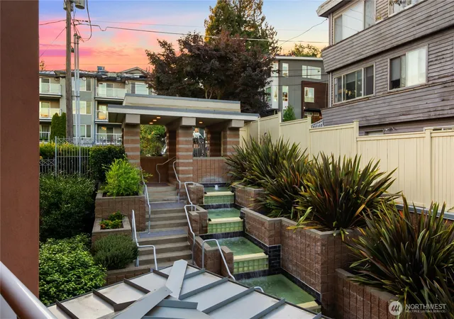 Photo 4 of Condo for sale at 200 N Pacific St SE #303, Seattle, WA 98105 | MLS# NWM2584518 | Listing updated on 2026-09-21