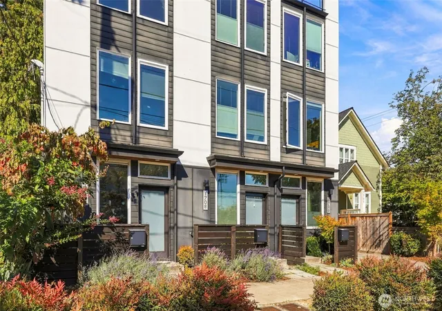 Photo 2 of Townhouse for sale at 1708 Nw 63rd Street, Seattle, WA 98107 | MLS# NWM2584531 | Listing updated on 2026-10-01
