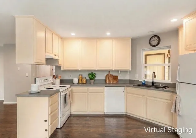 Photo 3 of Single family home for sale at 544 Pine Ct, Sequim, WA 98382 | MLS# NWM2584536 | Listing updated on 2026-10-17
