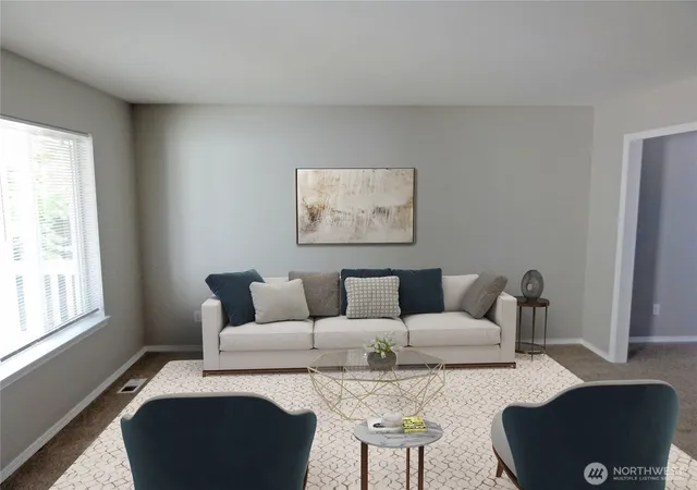 Photo 2 of Single family home for sale at 34231 31st Avenue Sw, Federal Way, WA 98023 | MLS# NWM2584554 | Listing updated on 2026-09-23
