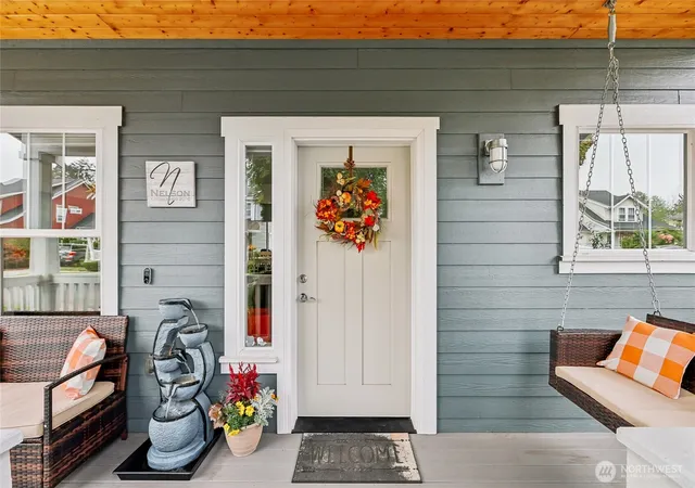 Photo 3 of Single family home for sale at 18052 W Columbia St, Monroe, WA 98272 | MLS# NWM2584564 | Listing updated on 2026-10-02