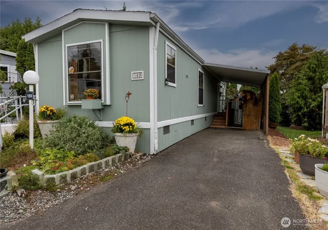 Photo 1 of Manufactured home for sale at 5900 64th Street Ne #169, Marysville, WA 98270 | MLS# NWM2584571 | Listing updated on 2026-10-02