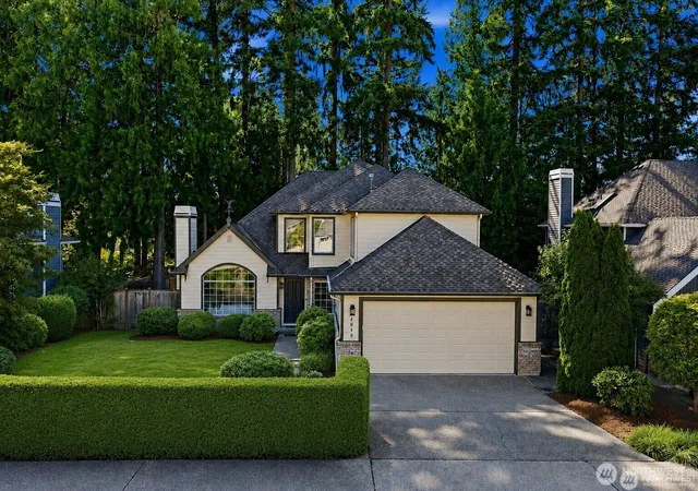Photo 2 of Single family home for sale at 4649 244th Place Se, Sammamish, WA 98029 | MLS# NWM2584581 | Listing updated on 2026-09-26