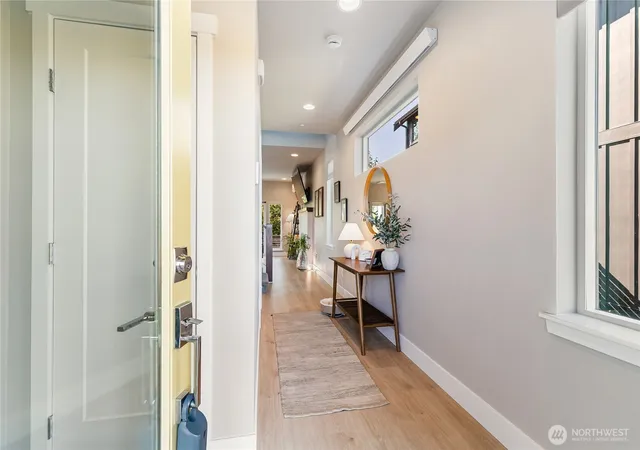 Photo 2 of Single family home for sale at 825 Northview St, Bellingham, WA 98226 | MLS# NWM2584590 | Listing updated on 2026-09-28
