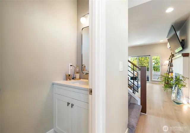 Photo 3 of Single family home for sale at 825 Northview St, Bellingham, WA 98226 | MLS# NWM2584590 | Listing updated on 2026-09-28