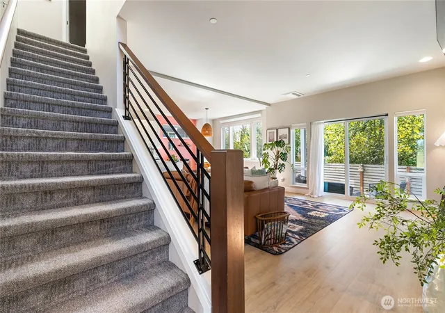Photo 4 of Single family home for sale at 825 Northview St, Bellingham, WA 98226 | MLS# NWM2584590 | Listing updated on 2026-09-28