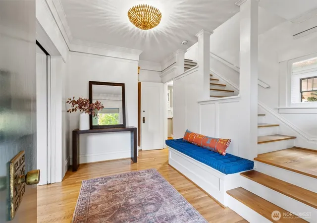 Photo 3 of Single family home for sale at 419 Wheeler St, Seattle, WA 98109 | MLS# NWM2584594 | Listing updated on 2026-10-01