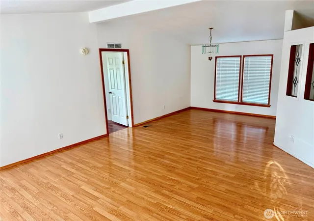 Photo 3 of Manufactured home for sale at 234 SE East St, Forks, WA 98331 | MLS# NWM2584602 | Listing updated on 2026-09-22