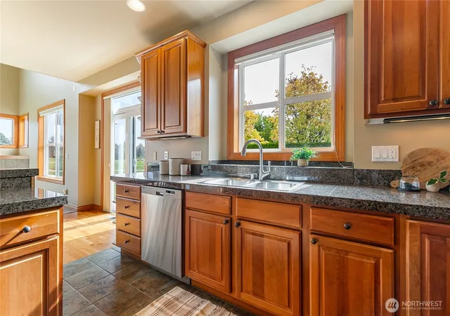 Photo 4 of Sale Pending at 8850 Depot Rd #2, Lynden, WA 98264 | MLS# NWM2584626 | Listing updated on 2026-10-16