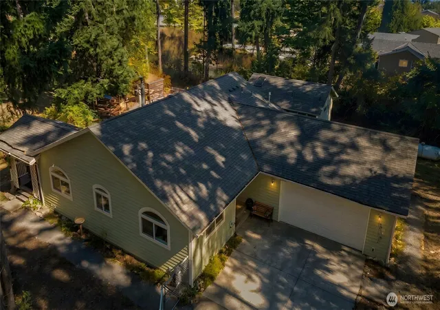Photo 2 of Single family home for sale at 440 W Silberhorn Rd, Sequim, WA 98382 | MLS# NWM2584628 | Listing updated on 2026-09-22