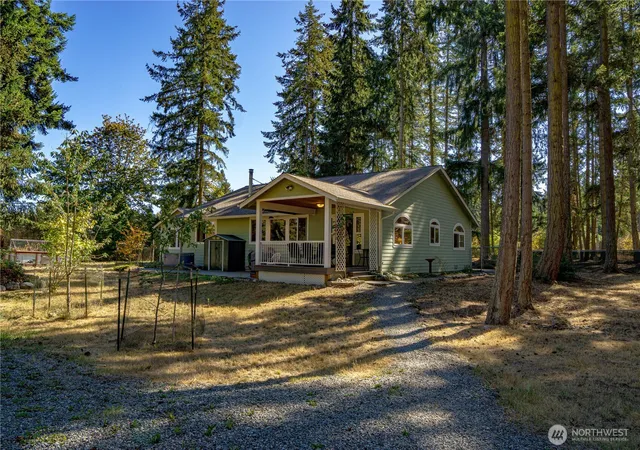 Photo 3 of Single family home for sale at 440 W Silberhorn Rd, Sequim, WA 98382 | MLS# NWM2584628 | Listing updated on 2026-09-22