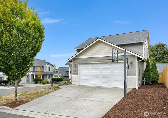 Photo 3 of Single family home for sale at 256 Whitetail Loop, Blaine, WA 98230 | MLS# NWM2584631 | Listing updated on 2026-09-27